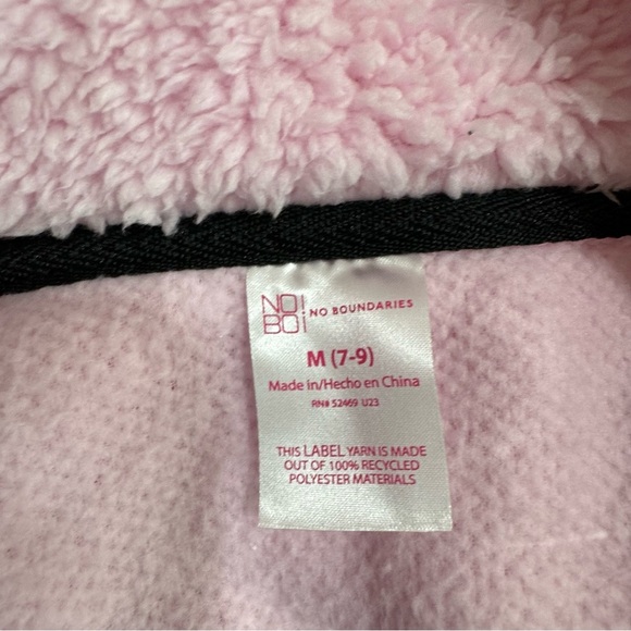 No Boundaries Baby Pink Plush Fuzzy Juniors Pull Over - Picture 6 of 8